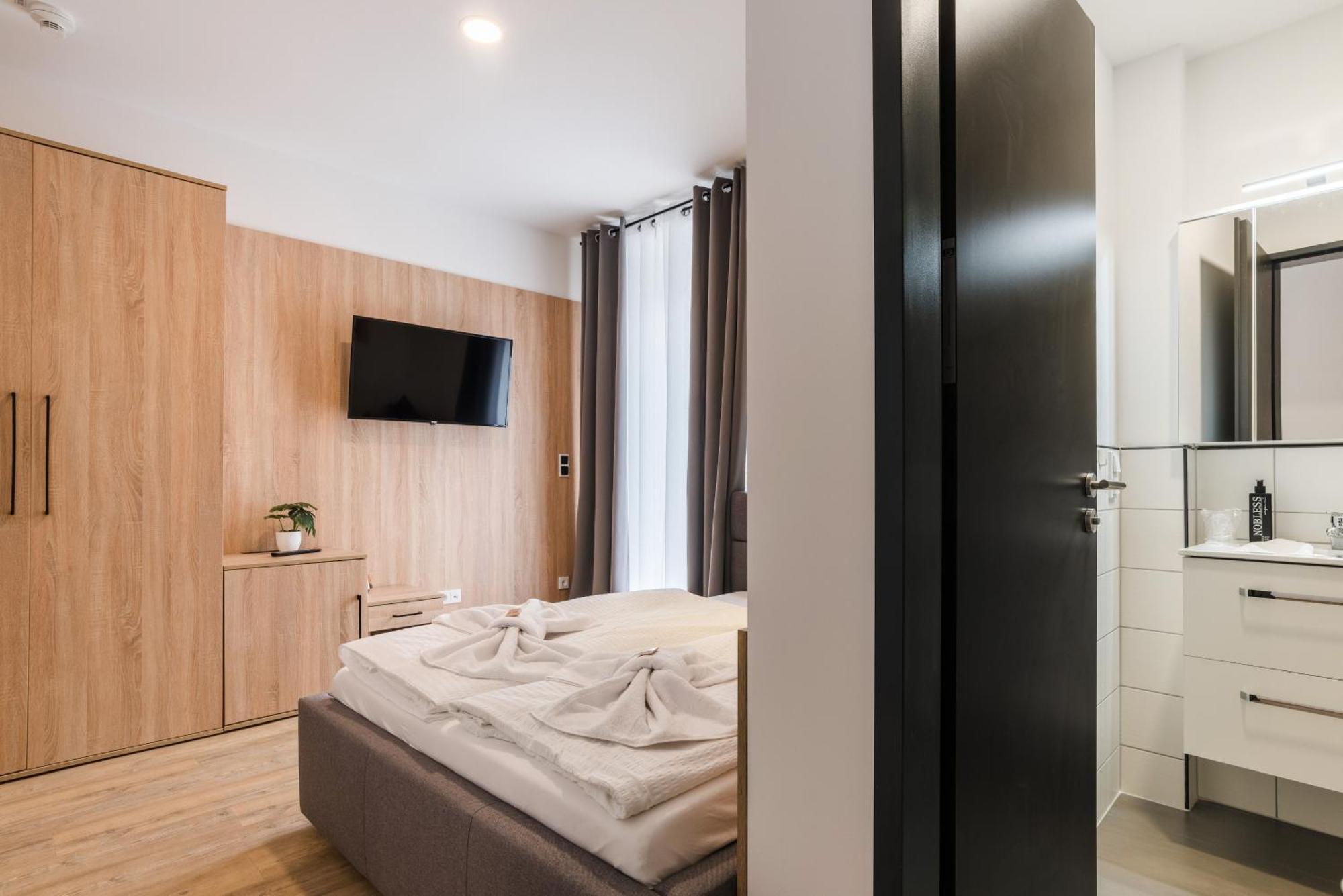 Hotel Montenegro Вормс Экстерьер фото