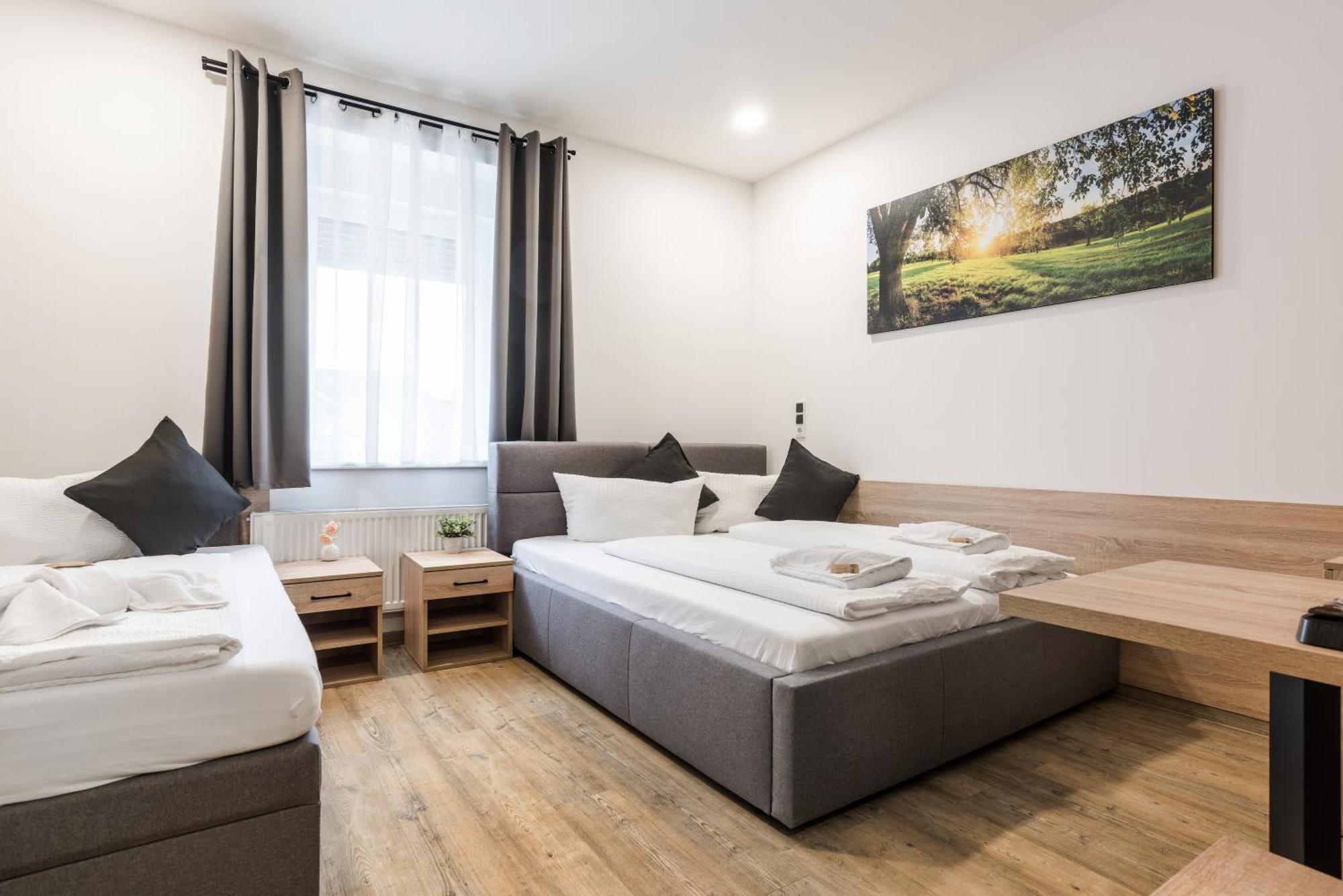 Hotel Montenegro Вормс Экстерьер фото